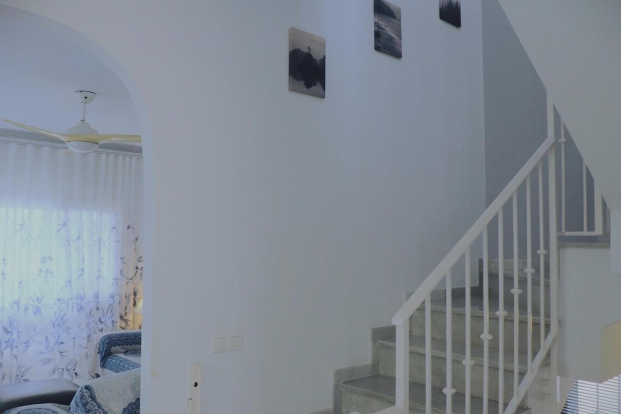 Stylish Villa Private Pool Ideal For Large Family Nerja Bagian luar foto
