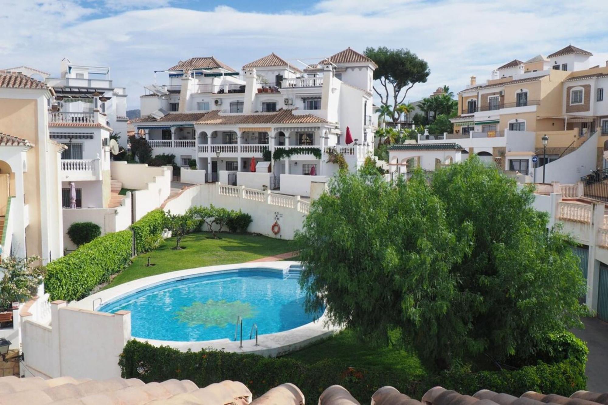 Stylish Villa Private Pool Ideal For Large Family Nerja Bagian luar foto